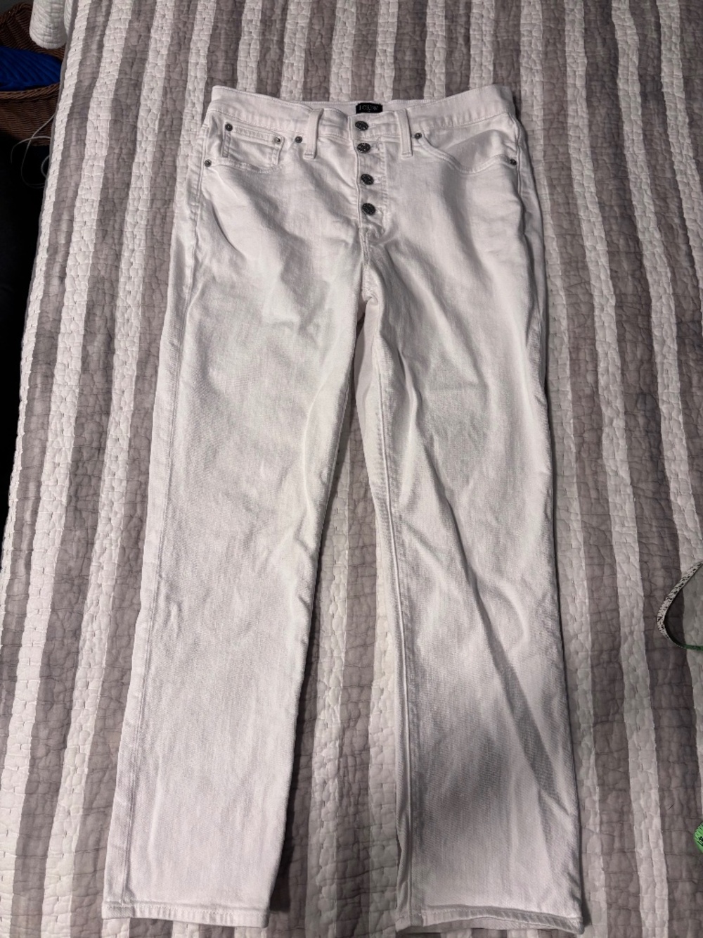 J Crew Essential Straight Jeans White size 29